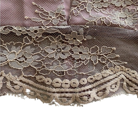 Tobi Lace Bralette in Dusty Pink - Picture 3 of 7